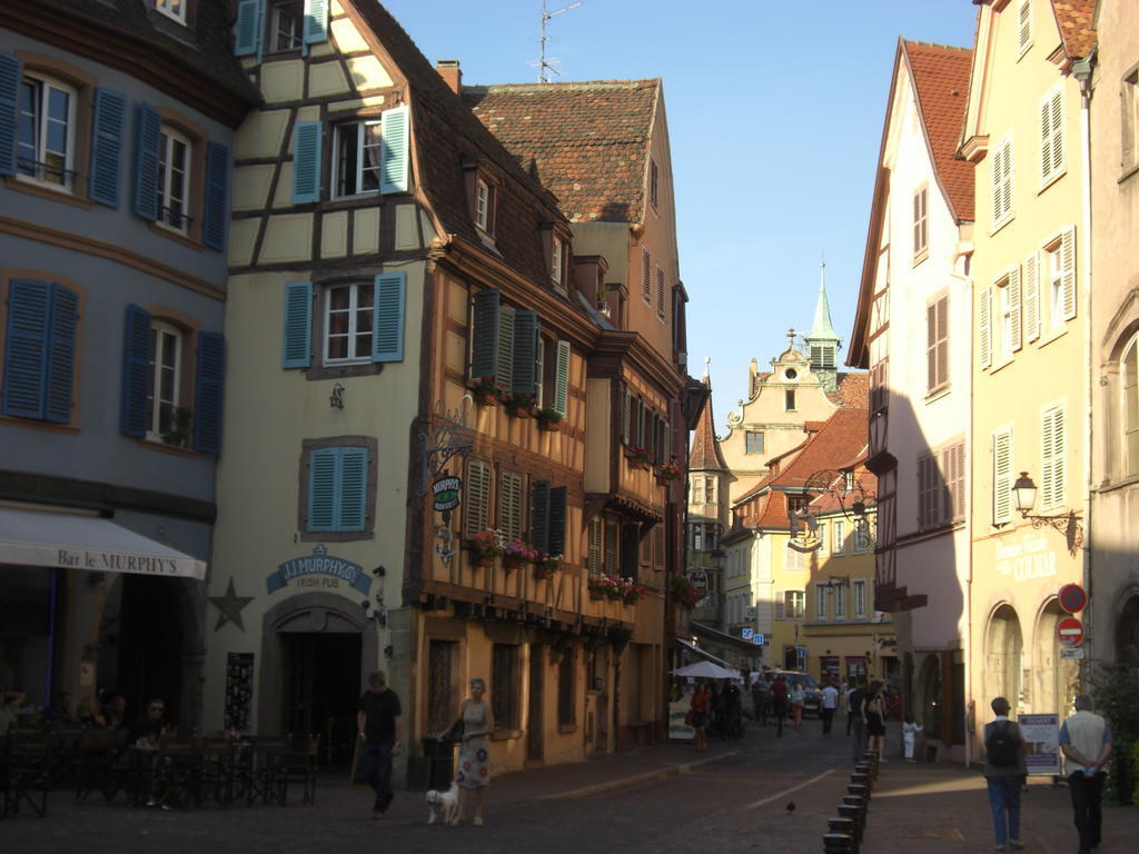 Les Appartements Du Koifhus Colmar Zimmer foto